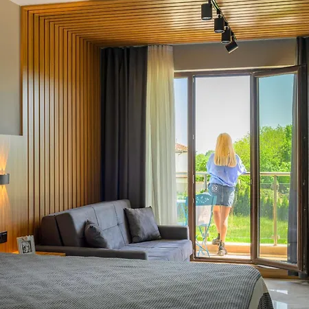 Azur Properties 72 *