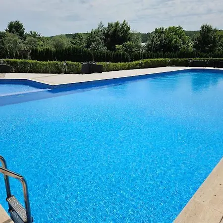 Azur Garden 65